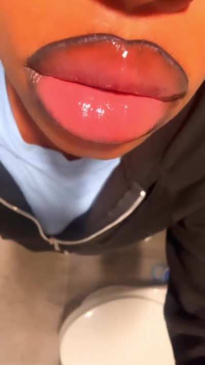 You know you need them, don’t fight it baby💋