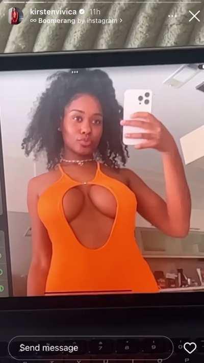 Kirsten (BB25) shows off that bod