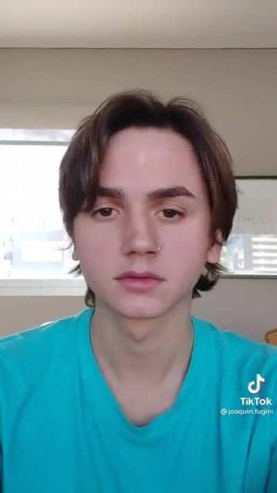 I’m sO uNsymMetRiCaL oH my gOd