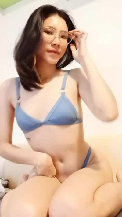 thanks to those 5 guys who sort by new and appreciate my body 🙂