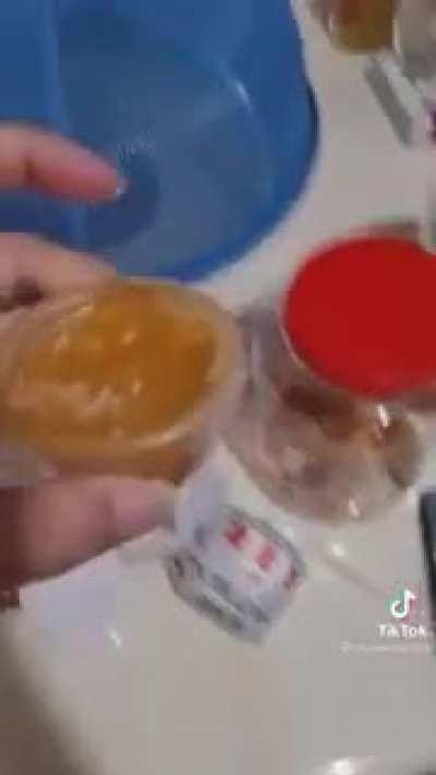 A guy furious that what he ordered from KFC is totally different from advertisement