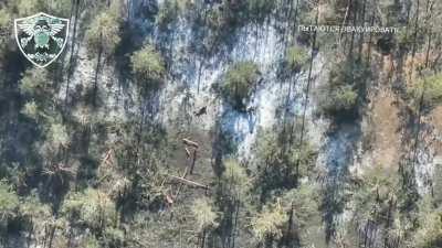 Ru Pov: A perfect illustration of kill/severe injury radius of artillery (location: Kremennaya)