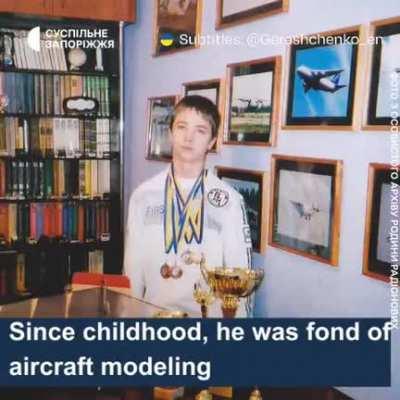 Fighter pilot Vyacheslav Radionov saved the entire air brigade at the cost of his life. He was posthumously awarded the highest state award - the title of .... Hero of Ukraine.