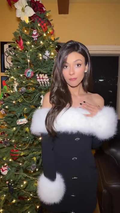 Victoria by the Christmas tree | Tik Tok | December 2024 
