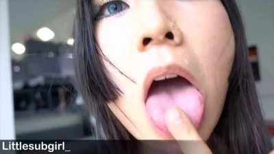 Public blowjob in train and walk with cum on my face [OC]