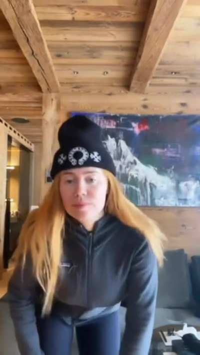 You can leave the Mütze on 😉