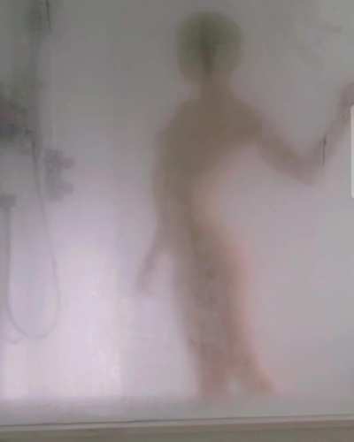 Elena Kampouris - Wifelike #2 (2022)