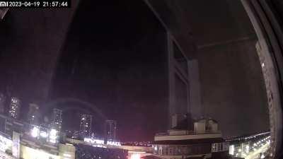 Another angle of mysterious green light in Kyiv