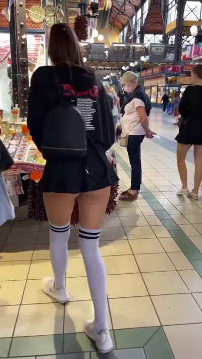 Exhibitionist GIF by babylonian99