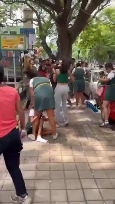 Highschool Fight In Bangalore II