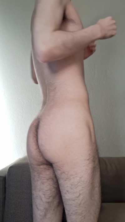 Would you get me flowers, chocolate, dinner, or a dildo? 😳🥹