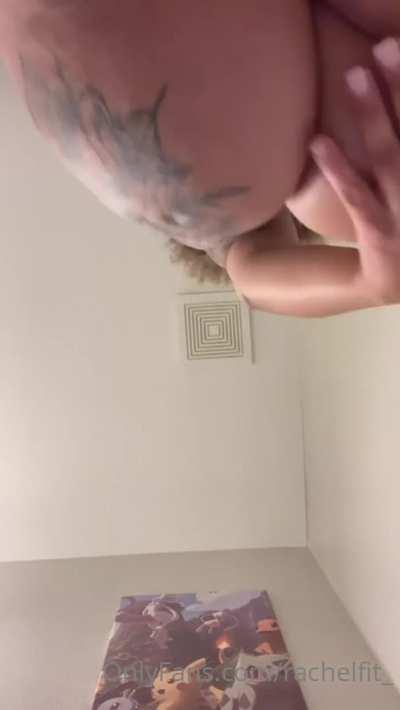 Bad ebony wit da fro