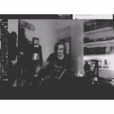 😡🤢🤮Nooo mi pana es chileno🤮🤢😡