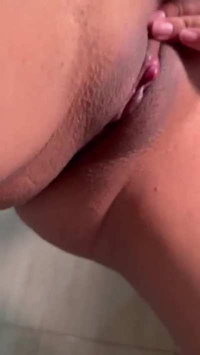 I know you want to suck it