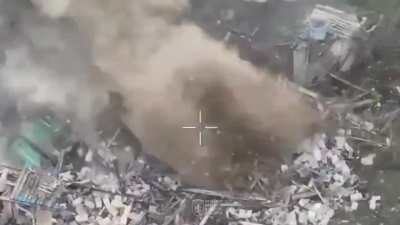 Ukrainian 24th Mechanized Brigade took out a whole Russian assault squad with one precise strike. Chasiv Yar, April 10, 2025