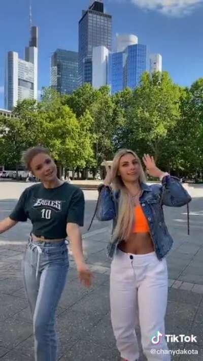 Altes TikTok von Chany Dakota