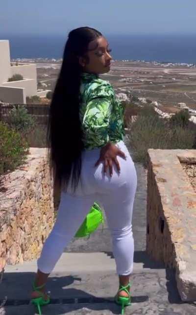 I Think Jenn Knows Now 😩😩