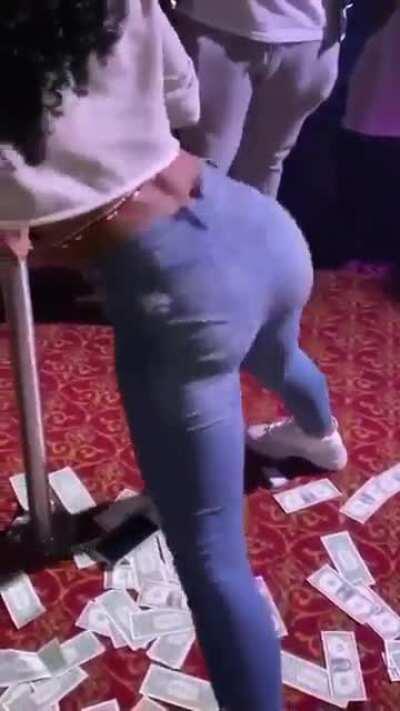 Bro somebody please find this video this might break a rule but damn watch till the end