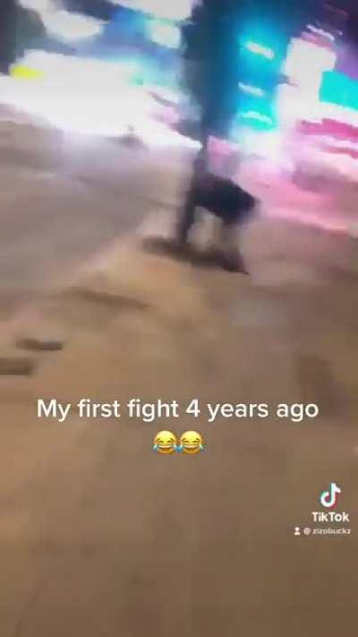 I randomly found this in my old photos decided to share this comedy masterpiece, watch till the end 😂😂