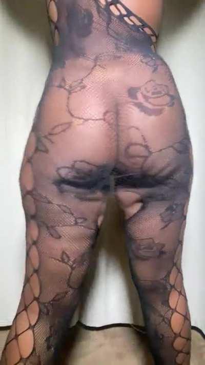 Can I be your naughty slut ?