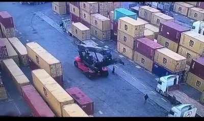Dock worker crushed to death by forklift driver in Iraq