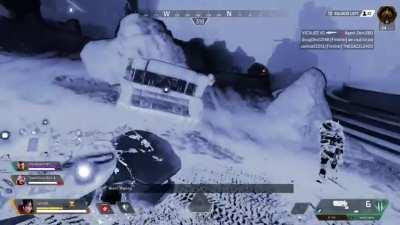 Another tip that has been invaluable to me, Wraiths portal disappears at 39% of her ult.