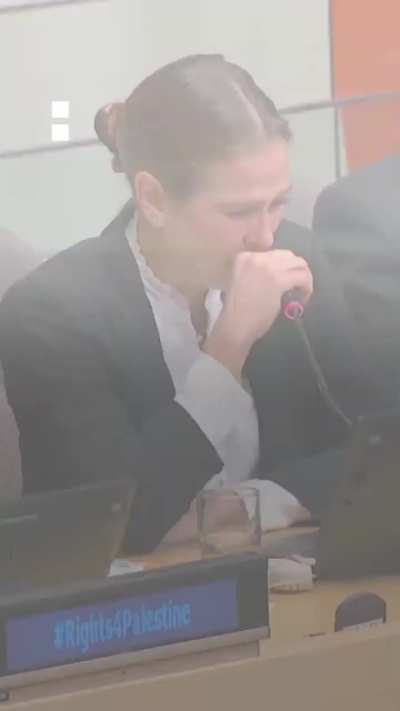 US surgeon breaks down reading stories from Gaza doctors