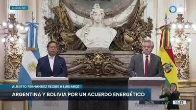 El Profesor universitario rindiendo un examen