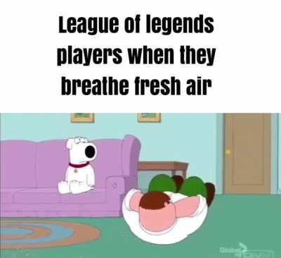 League of legends is ploopy.