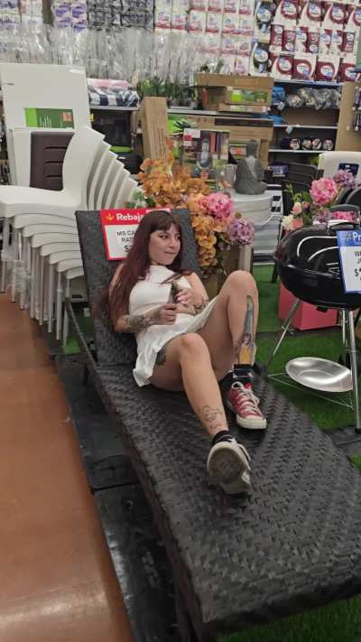 Wish I were in a nudist beach so bad