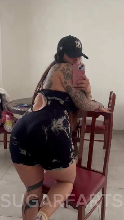 Catsuit demasiado apretado… siento que voy a estallar