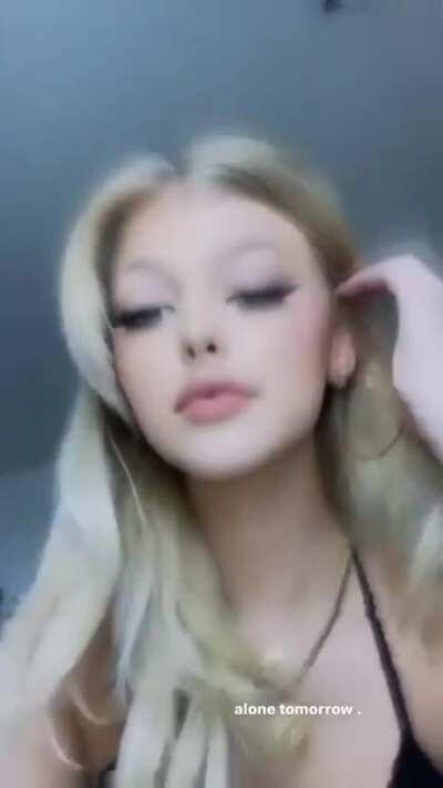 Tits are looking great in that bralett