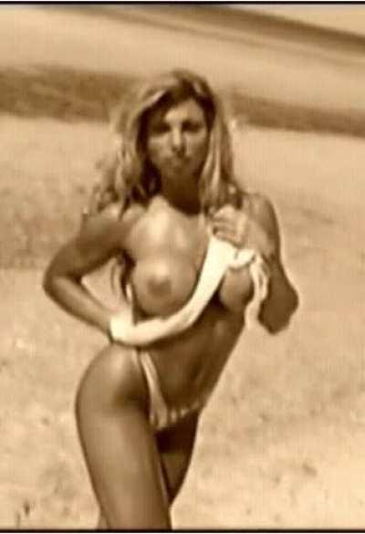 Stacey Lynn - 1990 🔥 🥵