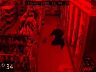 [Insert 2003 half life meme here]