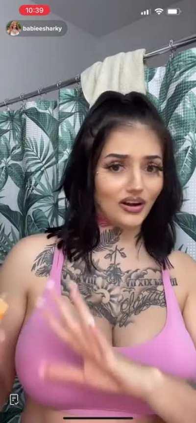 Shawty said a threesome with another guy 😂🤦🏾‍♂️ gtfoh