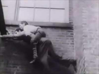 1930's parkour