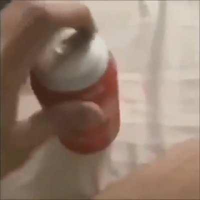 COCA-COLA ESPUMANDO