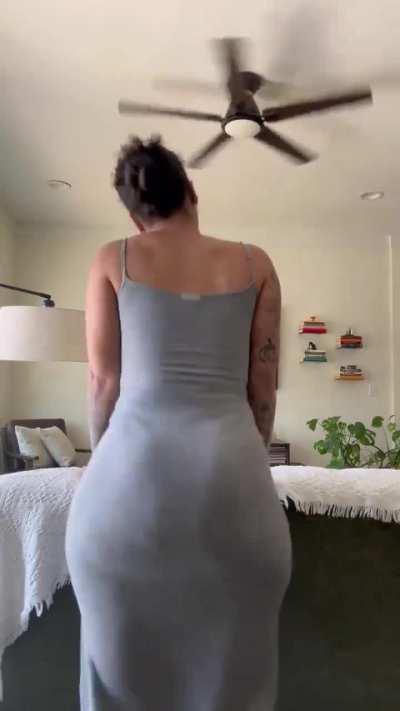 Liv grey dress claps