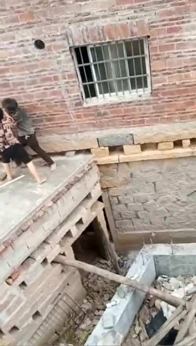 She ain’t deserve dat 😭😭