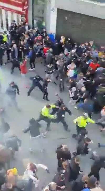 Utter tool shoots a firework directly into the face of Gardaí