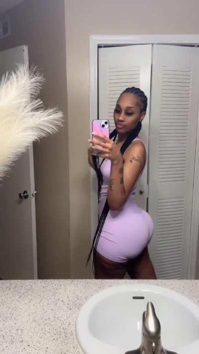 Terekia Graham (@rekia_is_simplyflawless)