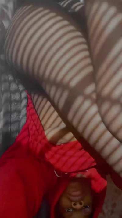 Missionary gets me soo creamy 😩