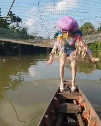 HMC while I take photos on a boat