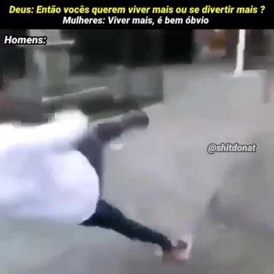 essa música.. 🎵 Overlord opening 1 🎵