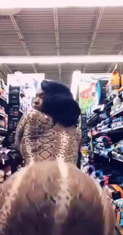 Damn Ms Damn 😫😫