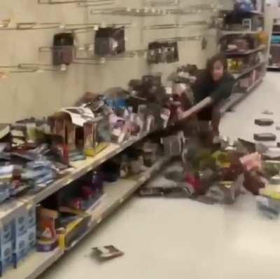 Haha let’s trash the store!!