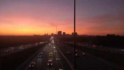 A timelapse of the 401 at dusk