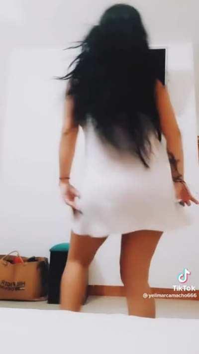 Pause Game Lip Syncing