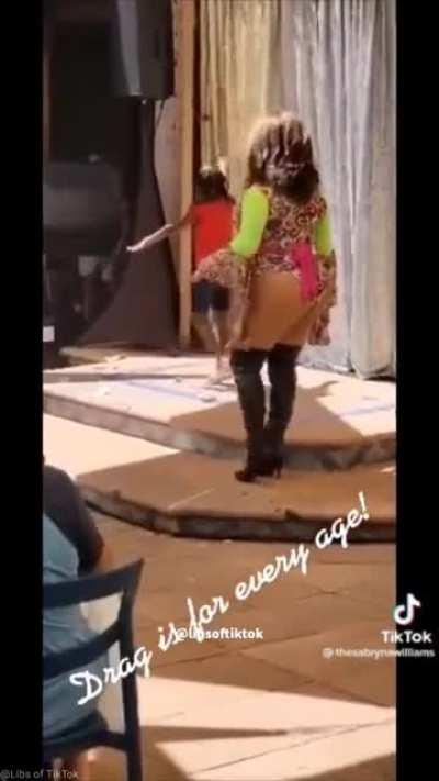 showing children how to make money on stage. we need the boat now.