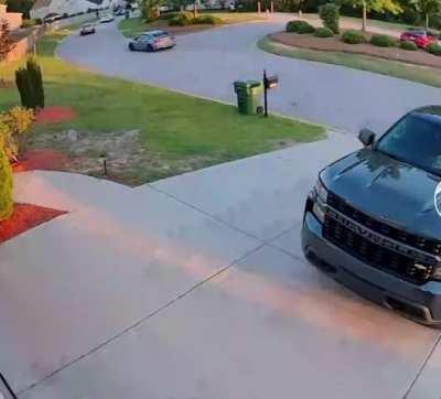 No one hit but the sounds are insane